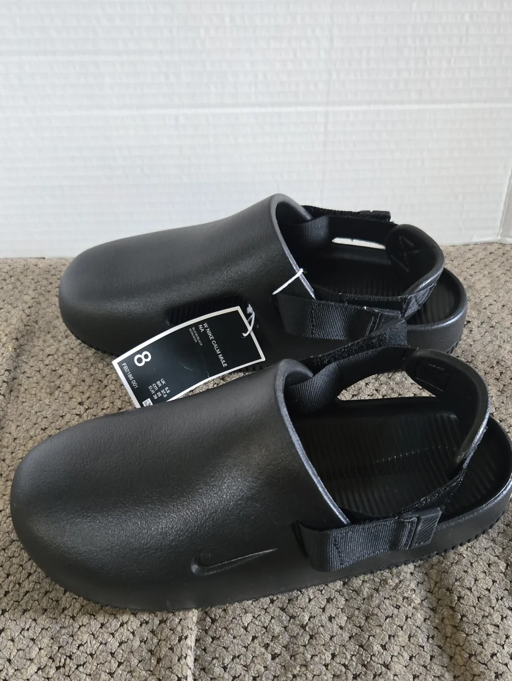 Nike Unisex Black Slip-On Clog Sandals with Heel Strap Size 8 Eur 39 Nwt Black - Picture 1 of 12